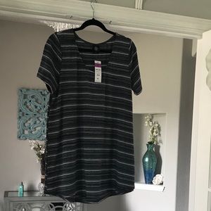 AGNES AND DORA EVERY DAY TEE NEW WITH TAGS!